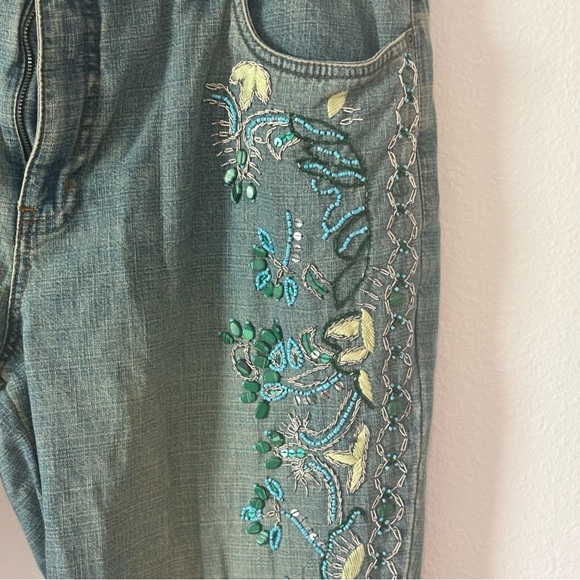 Jeanology Denim - Embroidered Boyfriend Jeans in Blue and Green
